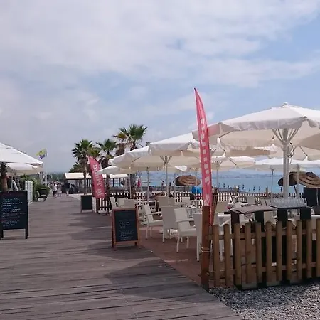 Baie Des Anges Bis 빌뇌브루베