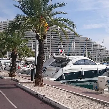 Baie Des Anges Bis Apartment